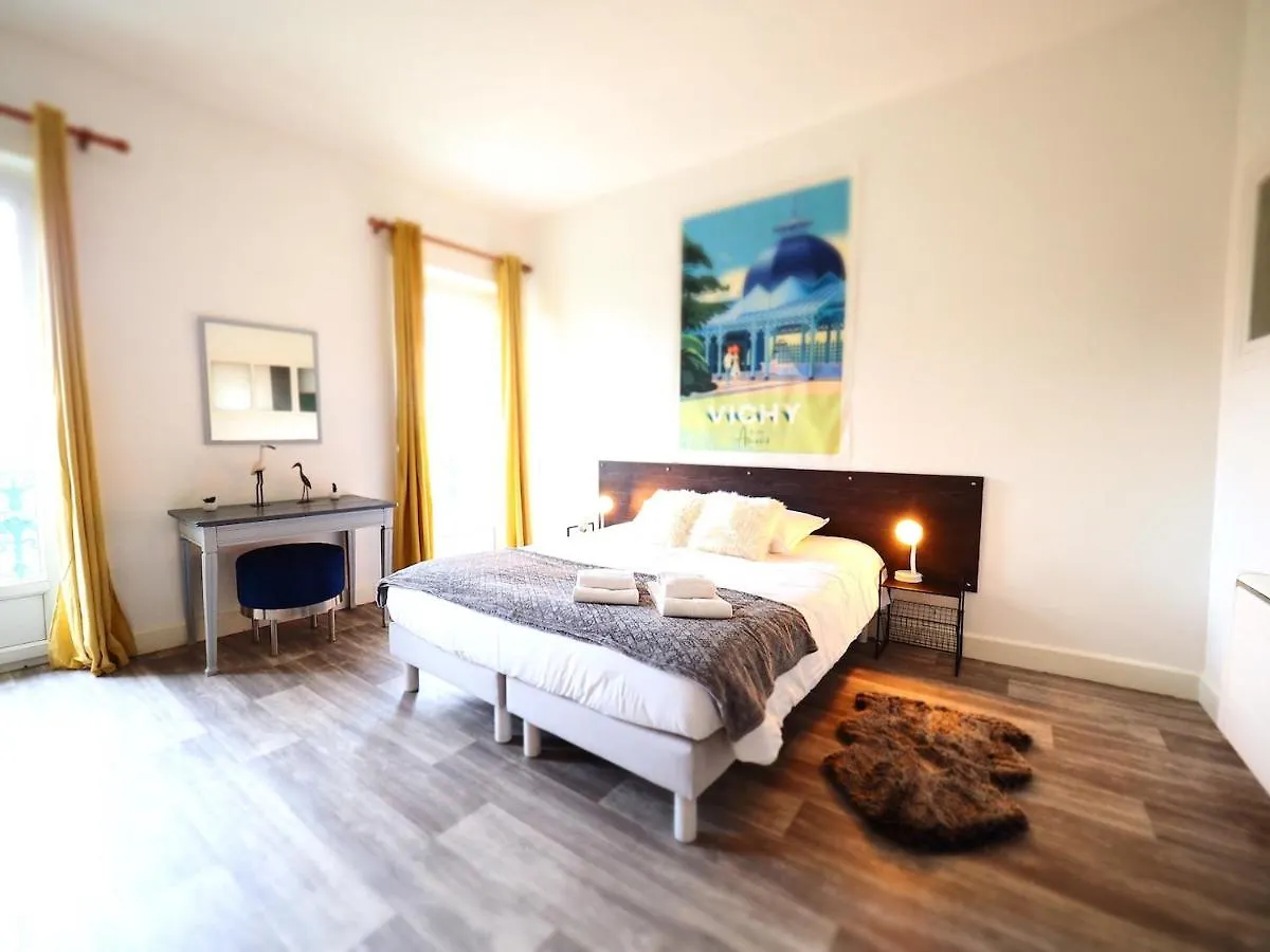 Le Plaisance - Face Au Parc - Duplex - Balcon Apartment Vichy